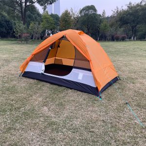 This tent is relatively lightweight, easy to carry, wind and waterproof, only one door, with a single door inner sheet, mosquito and breathable.